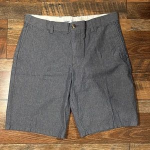 old navy ultimate slim built-in flex 9 in shorts